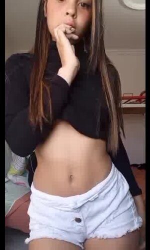 (14) Allisoncandy??? _ Tango Live 2022-05-29 10_28