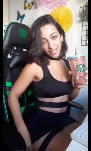 (6) Liliz ? 1Million _ Tango Live 2022-06-28 14_46