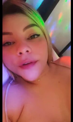 (8) ☠️?Isa Cute?? _ Tango Live 2022-06-21 14_59