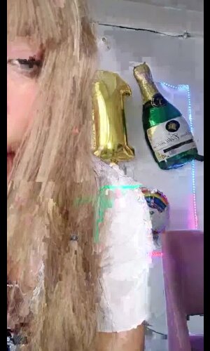 (1) ?Hanna☘️ _ Tango Live 2022-06-11 18_52
