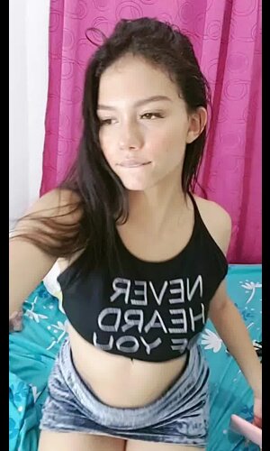 (10) karla _ Tango Live 2022-07-28 19_19