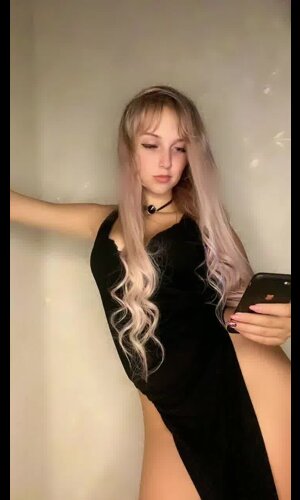 (20) ➰EvA➰ حياة _ Tango Live 2022-08-17 15_40