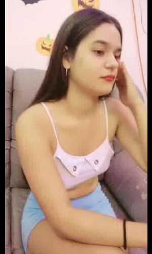 (18) Lorena✨ _ Tango Live 2022-10-13 15_07