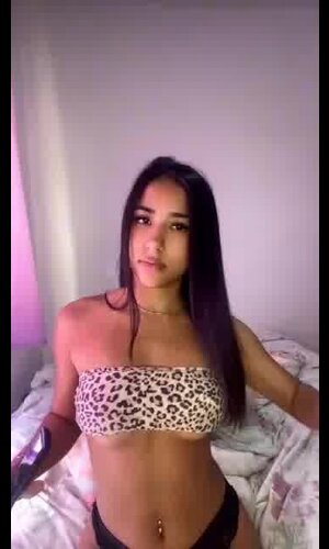 (19) Heloisa _ Tango Live 2022-10-24 15_32