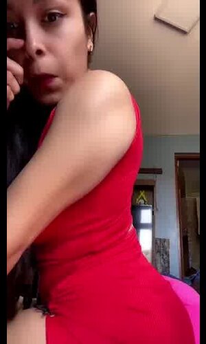 (22) Larissa _ Tango Live 2022-10-26 13_52