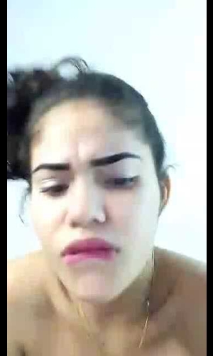 (27) Paola8 _ Tango Live 2022-11-02 11_43